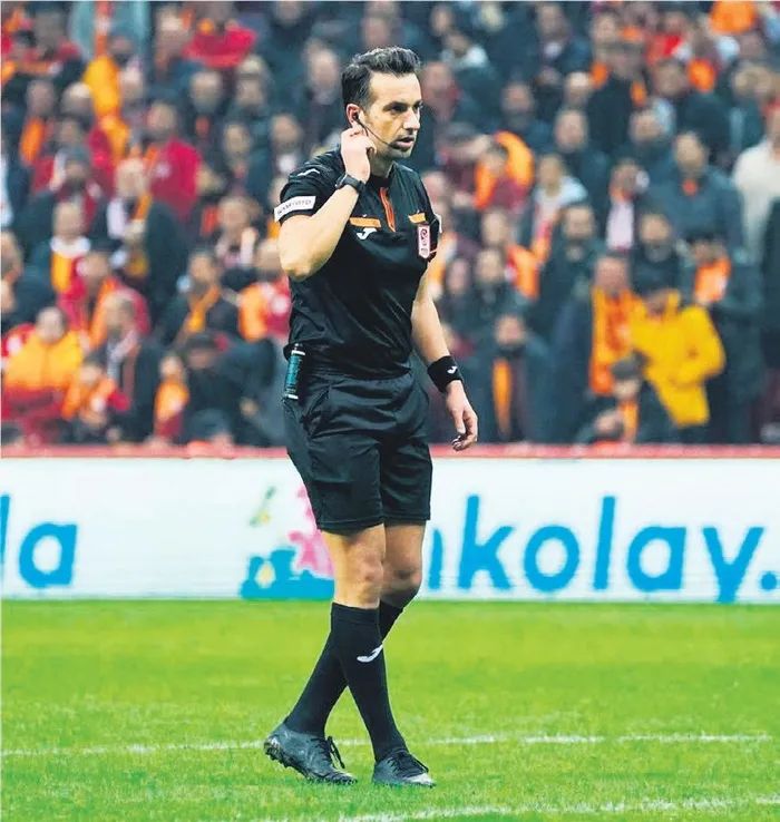 fenerbahce-krunic-ile-bir-kez-daha-masaya-oturacak-1704751118446.jpeg Fenerbahçe Krunic ile bir kez daha masaya oturacak-9