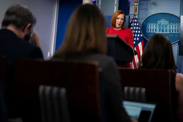 sizma-belgede-abd-istihbarati-rusyanin-ukraynaya-175000-askerin-katilimiyla-buyuk-bir-askeri-saldiri-planladigini-soyledi-1638601018358.jpg ABD istihbarat belgesi sızdırıldı! Rusya, Ukrayna sınırına yığdığı 175.000 askerle işgale hazırlanıyor-10