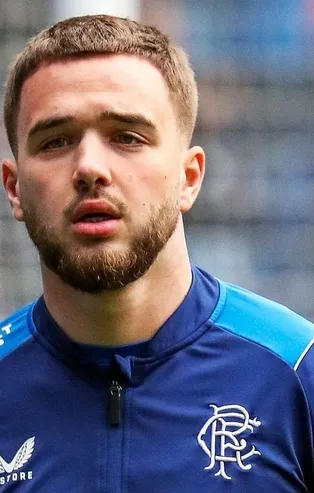 Kartal orta saha transferinde büyük yarış içinde! Sergen Yalçın rotayı belirledi