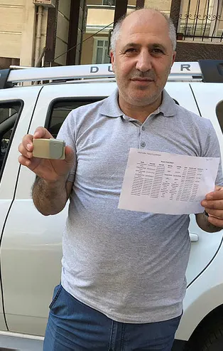 Çantasına koyup yola çıktı başına gelmeyen kalmadı