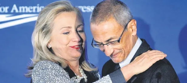 FBI-Clinton savaşı