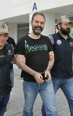 FETÖ'nün kaset kumpasçısı Zeki Güven meslektaşlarıyla alay etmiş