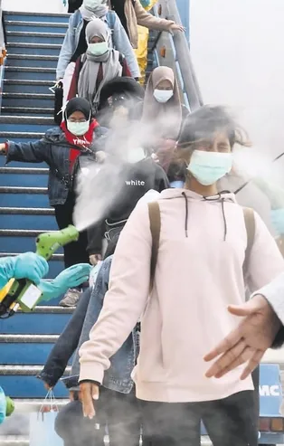 'Coronavirüs' kabusu sürerken şimdi de Hunan’da kuş gribi hortladı!