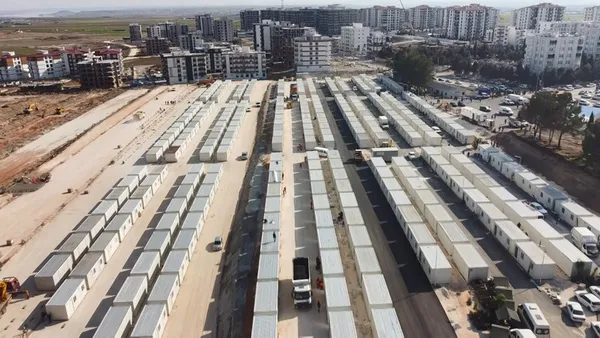Deprem bölgesinde istihdam seferberliği: İş için mobil ofis kurulacak-12