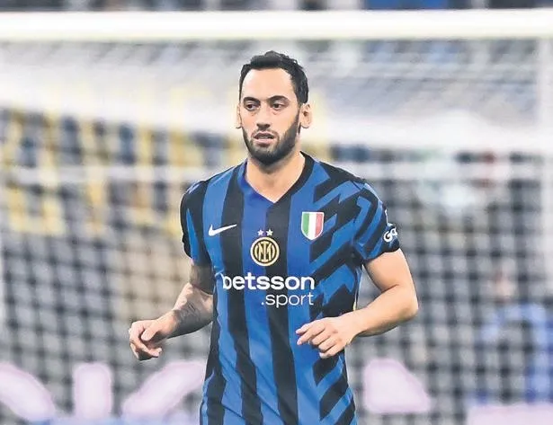 Çalhanoğlu da en iyilere aday