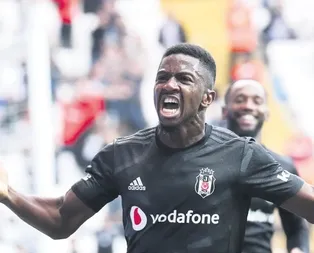 Beşiktaş’a iki şok daha!