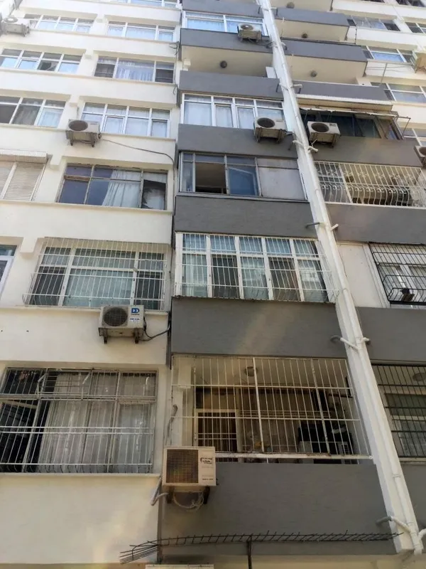 adanada-6-ay-once-evlendigi-kendisinden-30-yas-buyuk-kocasini-14-yasindaki-ogluyla-birlikte-sopayla-bogarak-ol-1652688090267.jpg Adana'da 6 ay önce evlendiği kendisinden 30 yaş büyük kocasını 14 yaşındaki oğluyla birlikte sopayla boğarak öldüren kadın tutuklandı-4