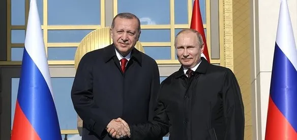 Mersin'deki Akkuyu Nükleer Güç Santrali'nin temeli atıldı. Cumhurbaşkanı Recep Tayyip Erdoğan ve Rusya Devlet Başkanı Vladimir Putin, video konferans yöntemiyle Akkuyu Nükleer Güç Santrali Temel Atma Töreni'ne katıldı