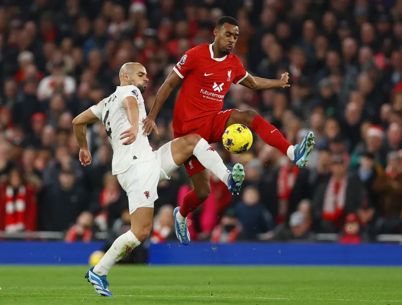 Galatasaray'dan dev transfer! Ndombele yerine Sofyan Amrabat - 12