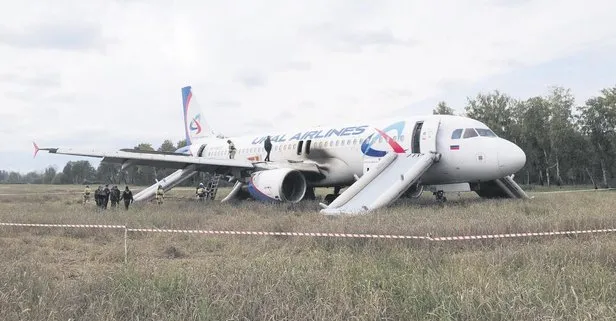 Ölümden döndüler: Soçi-Omsk seferini yapan uçak acil iniş yaptı