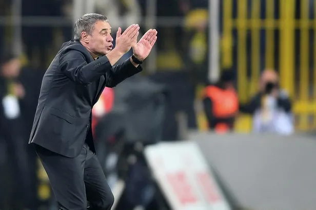 Son dakika: Fenerbahçe Ersun Yanal'ın ayrılığını KAP'a bildirdi-1
