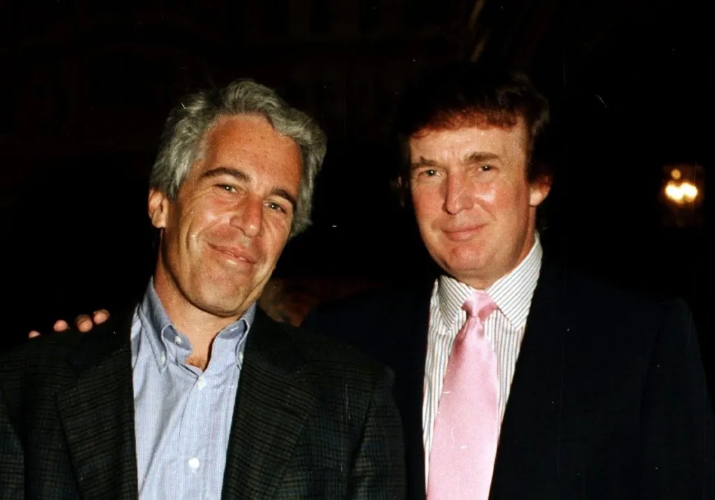 1784155362531.jpeg Epstein ve İsrail derin devleti arasındaki bağ! ABD'ye ortaklık için şantaj mı yapıldı? JD Vance: Evet suçluyuz-8