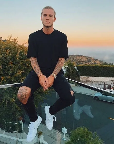 Loris Karius Tan Melis Ayca Degirmencioglu Ve Merve Taskin Aciklamasi Takvim