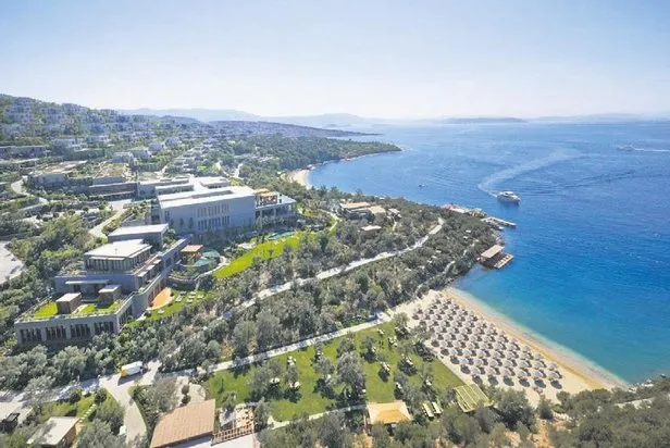 Bodrum Daki Mandarin Otel Rami Malek I Reklam Yuzu Yapti Takvim