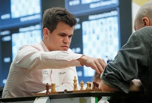 satrancin-mozarti-magnus-carlsen-dunyanin-en-iyi-oyuncusu-unvanina-sahip-1591320332644.jpeg