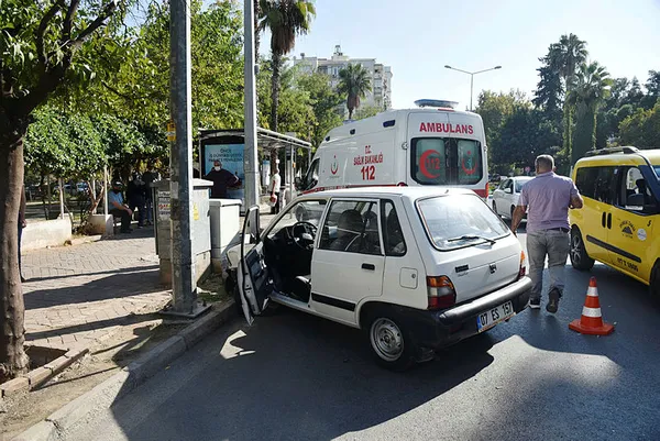 son-dakika-haberi-antalyada-direksiyon-basinda-epilepsi-nobeti-geciren-surucu-kaza-yapti-1605096958095.jpg Son dakika haberi... Antalya'da direksiyon başında epilepsi nöbeti geçiren sürücü kaza yaptı-2