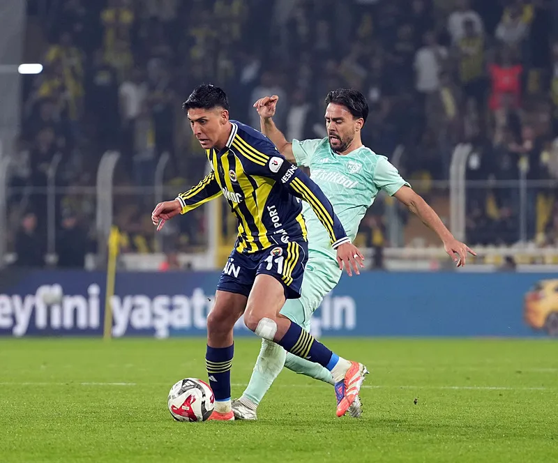 Fenerbahçe kritik virajda! Rizespor maçının 11'inde sürpriz tercih - 4