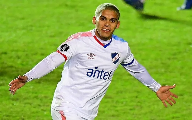 galatasaraydan-8-milyon-dolarlik-transfer-bombasi-1628886460948.jpeg Galatasaray’dan 8 milyon dolarlık transfer bombası! Brian Ocampo...-2