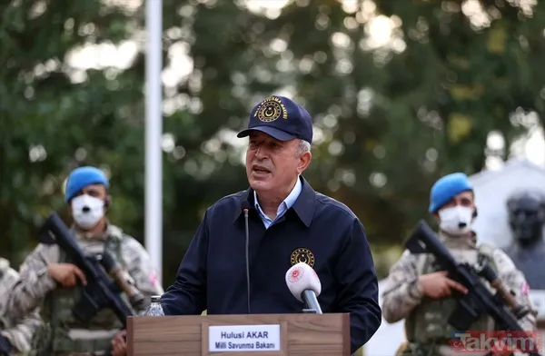 SON DAKİKA: Milli Savunma Bakanı Akar komutanlarla Edirne'de! Yunanistan'a sert mesaj - 20