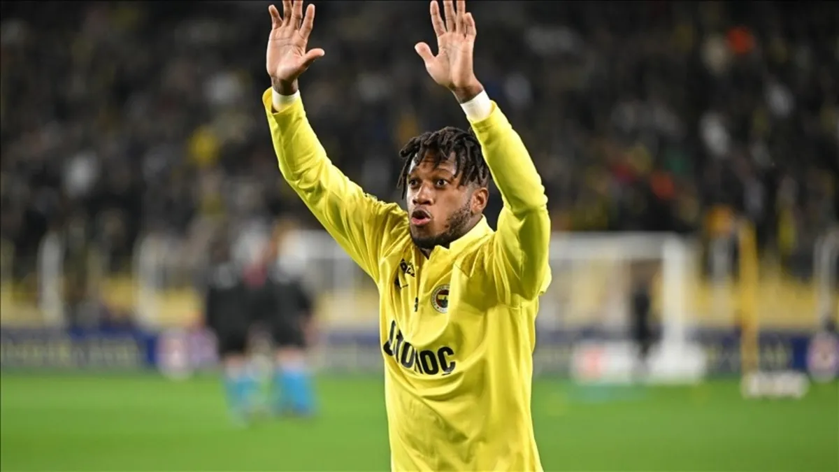 Everton orta saha için Fred'i düşünüyor