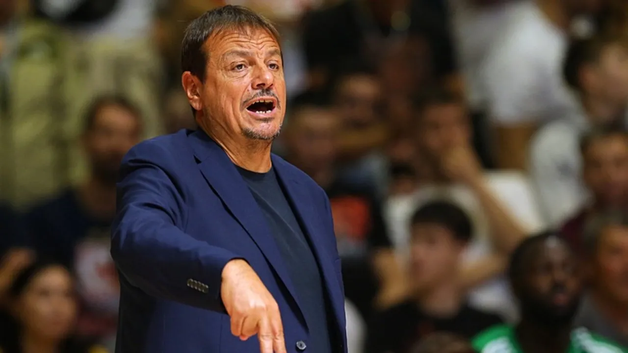 Ergin Ataman hastaneye kaldırıldı!