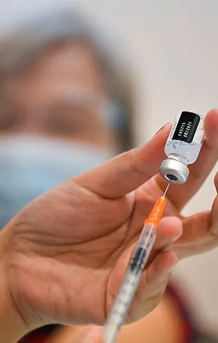 Bakan Koca açıkladı! 12 milyon doz BioNTech aşısı gelecek!