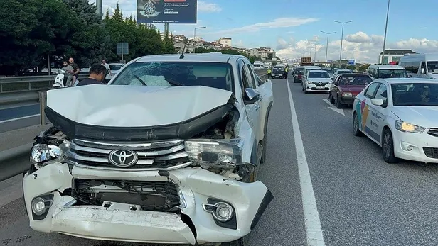 Kocaeli’nin Gebze ilçesinde korkunç kaza! 7 araç birbirine girdi-4