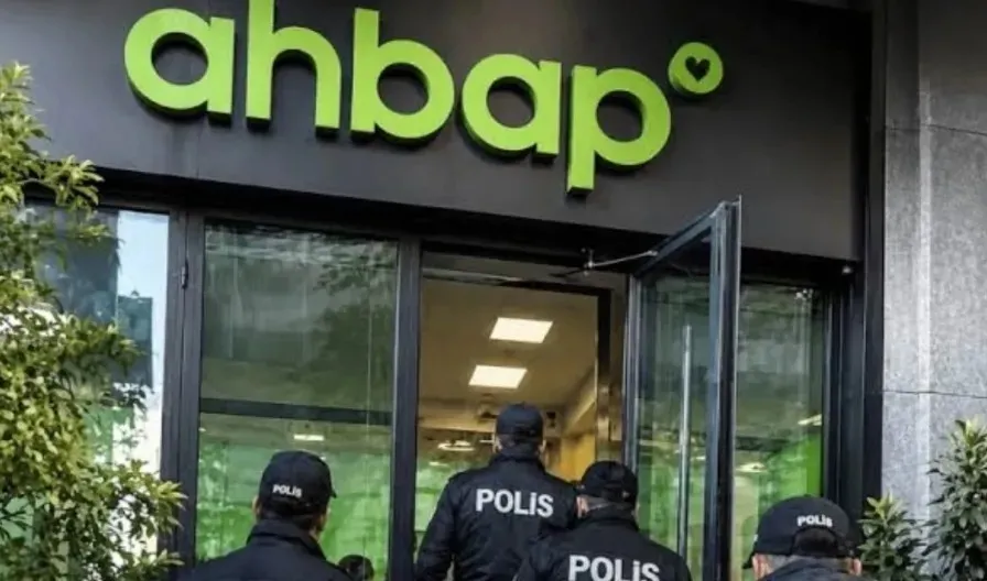 haluk-levent-hakkinda-sok-suclama-5-milyon-dolarimizi-aldi-silahla-tehdit-etti-1786521997759.jpeg Haluk Levent hakkında şok suçlama: "5 milyon dolarımızı aldı, silahla tehdit etti!"-2