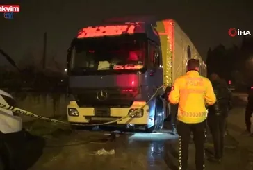 Tırını tamir etmek isterken altında kaldı!