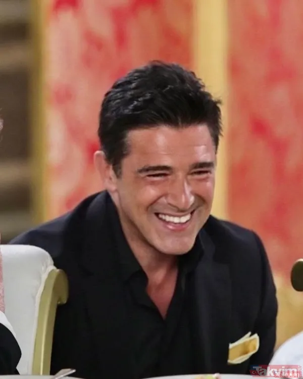 55'lik Hakan Ural'ın “3 numara” dediği kızı Gisela son haliyle şaşırttı! Sibel Can’a benzetilen Melisa Ural paylaştı: Koca kız olmuş! - 5