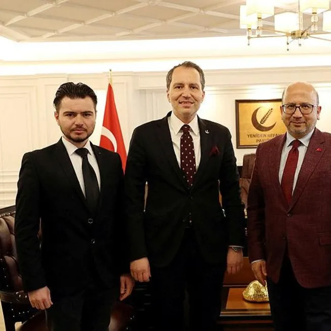 Yeniden Refah Partisi Genel Başkanı Fatih Erbakandan HDPKK ve sapkın LGBT lobisini destekleyen Kılıçdaroğluna sert tepki!