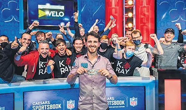 ABD Las Vegas'ta Türk asıllı Koray Aldemir pokerde 8 milyon dolar kazandı-1