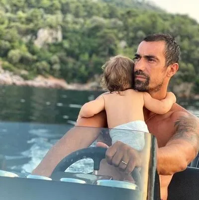 İbrahim Çelikkol'dan kahreden haber geldi canıyla uğraşıyor durumu fena! Bir Zamanlar Çukurova ona yaramadı olan oldu-9