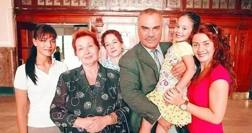 Yaprak Dökümünün küçük Ayşesi büyüdü güzel bir genç kız oldu! Sosyal medyayı sallayan Şebnem Cecelinin hedefi adli tıp...