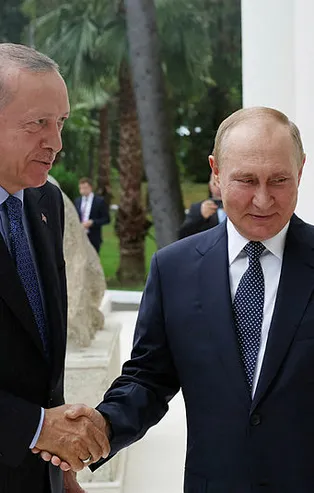 Foreign Policy'den çarpıcı analiz: Türkiye Batı'ya ders veriyor