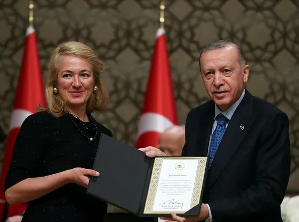 Başkan Erdoğan'dan Cumhurbaşkanlığı 2021 Kültür ve Sanat Büyük Ödülleri töreninde önemli açıklamalar-9