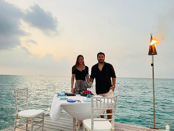 Cici anne Ebru Şallı: Eşi Uğur Akkuş'un kızı ve oğluyla mavi tura çıktı-7