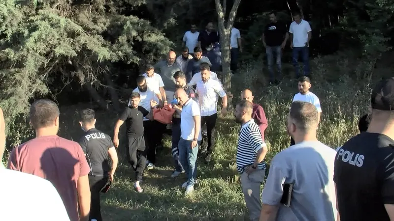 Gaziosmanpaşa TEM Otoyolu kenarındaki ceset!-2