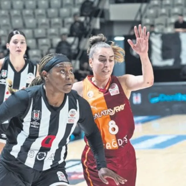 Derbide gülen Galatasaray oldu