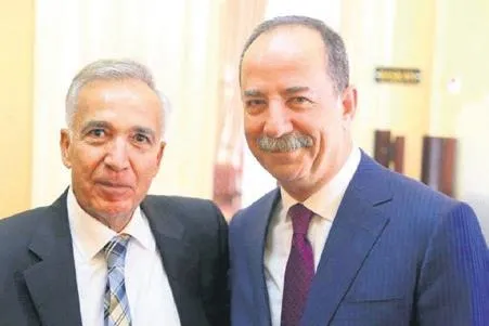 adaylik-icin-altili-masadan-destek-bulamayan-kilicdaroglu-kendi-altilisini-buldu-1660779907282.jpeg Adaylık için altılı masadan destek bulamayan Kılıçdaroğlu kendi altılısını buldu-7