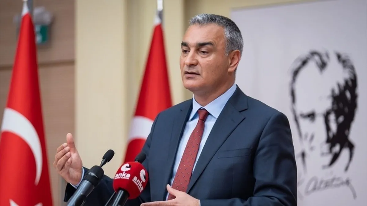 Yeni Parti'nin isim krizinin arkasında CHP mi var? Müslim Sarı Yenilik Partisi iddiasına yanıt verdi