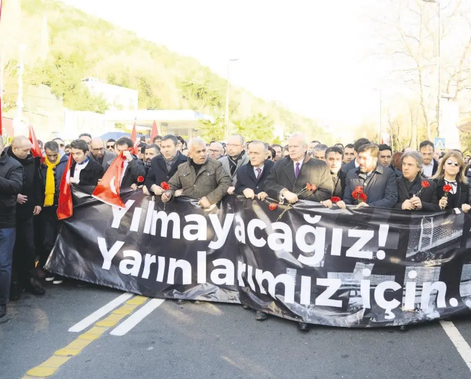 Reina için yürüdüler