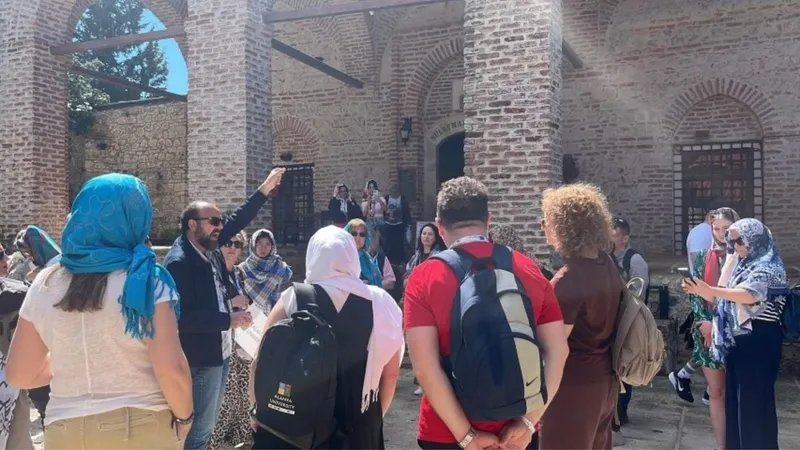 800-yillik-miras-kanuninin-yeniden-yaptirdigi-caminin-akustik-sirri-1778059215804.jpg 800 yıllık miras: Kanuni’nin yeniden yaptırdığı caminin akustik sırrı-2