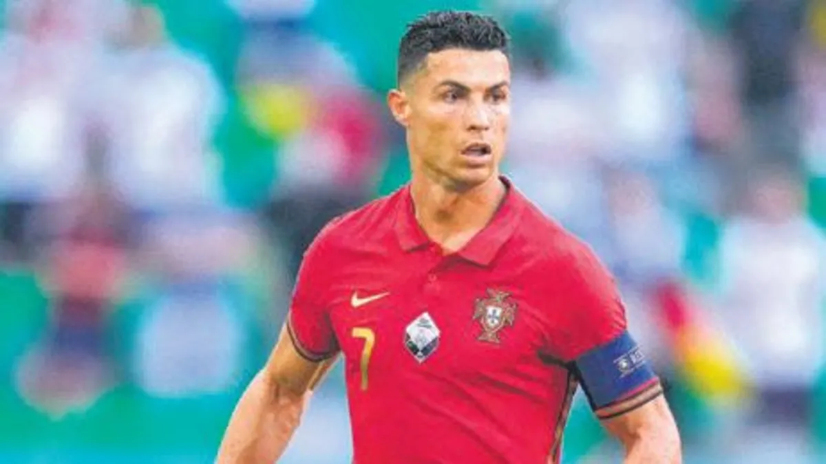 Cristiano Ronaldo, 6 Avrupa Şampiyonası'nda oynayan ilk futbolcu olacak