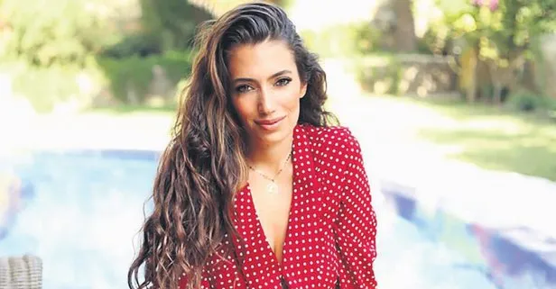 Rachel’i rüzgar çarptı!