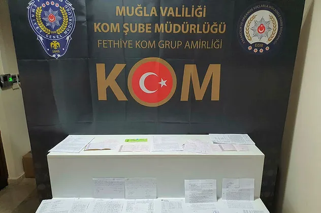 Oto galeri işletmeciliği paravan olarak kullanılıyor... 2 tefeci tutuklandı