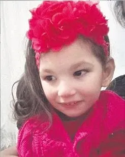 Güzel oyuncu Saadet Işıl Aksoy, Zeynep Erdoğan için destek istedi-1