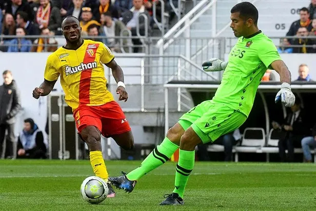 Fransız basınından bomba iddia! Galatasaray'ın Walter Benitez planı-4