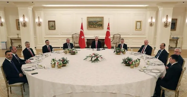 Başkan Erdoğan yasama, yürütme ve yargı organı temsilcilerini yemekte kabul etti