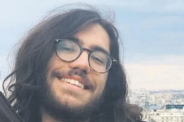 Boğaziçili Arda Duman son yolculuğuna uğurlandı